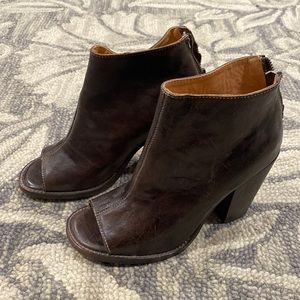 Bed Stu bootie. Super cute!!!! Brown leather with a peep toe.